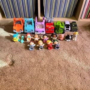 Vibrant Toy Car and Figurine Set for Kids